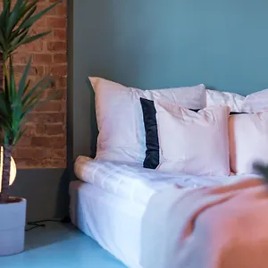 cichy-zakatek-apartament-przy-starym-rynku.poznan-hotels.com/